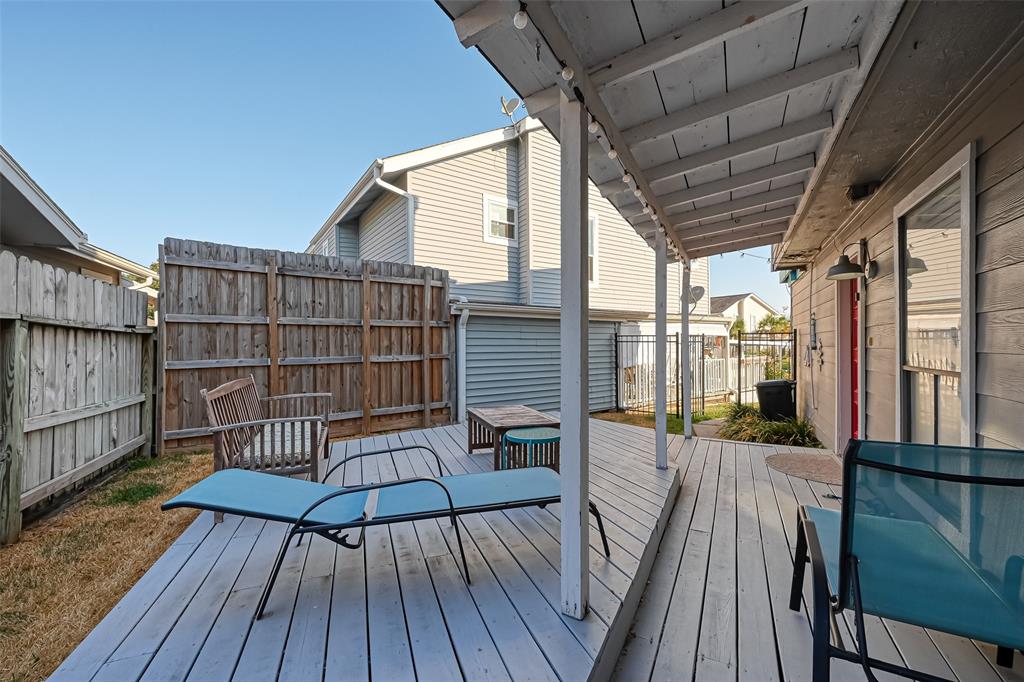 88 Lakeview Village, Conroe, Texas image 6