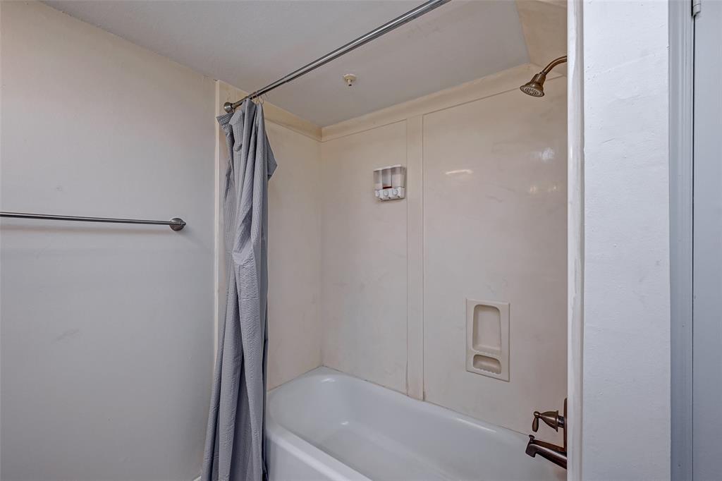 88 Lakeview Village, Conroe, Texas image 37