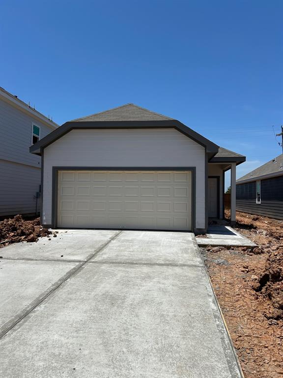 13973 Lion Rock Court, Willis, Texas image 2