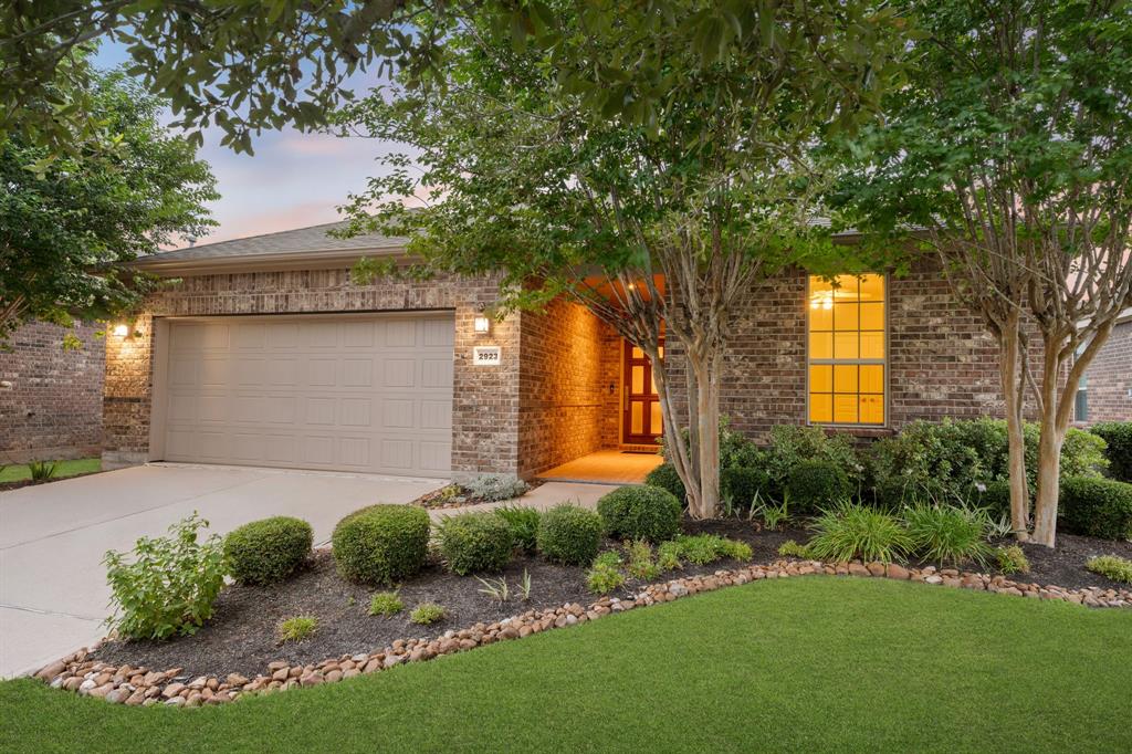 2923 Button Bush Drive