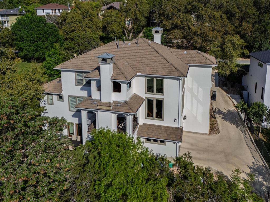 706 Bermuda, Lakeway, Texas image 3