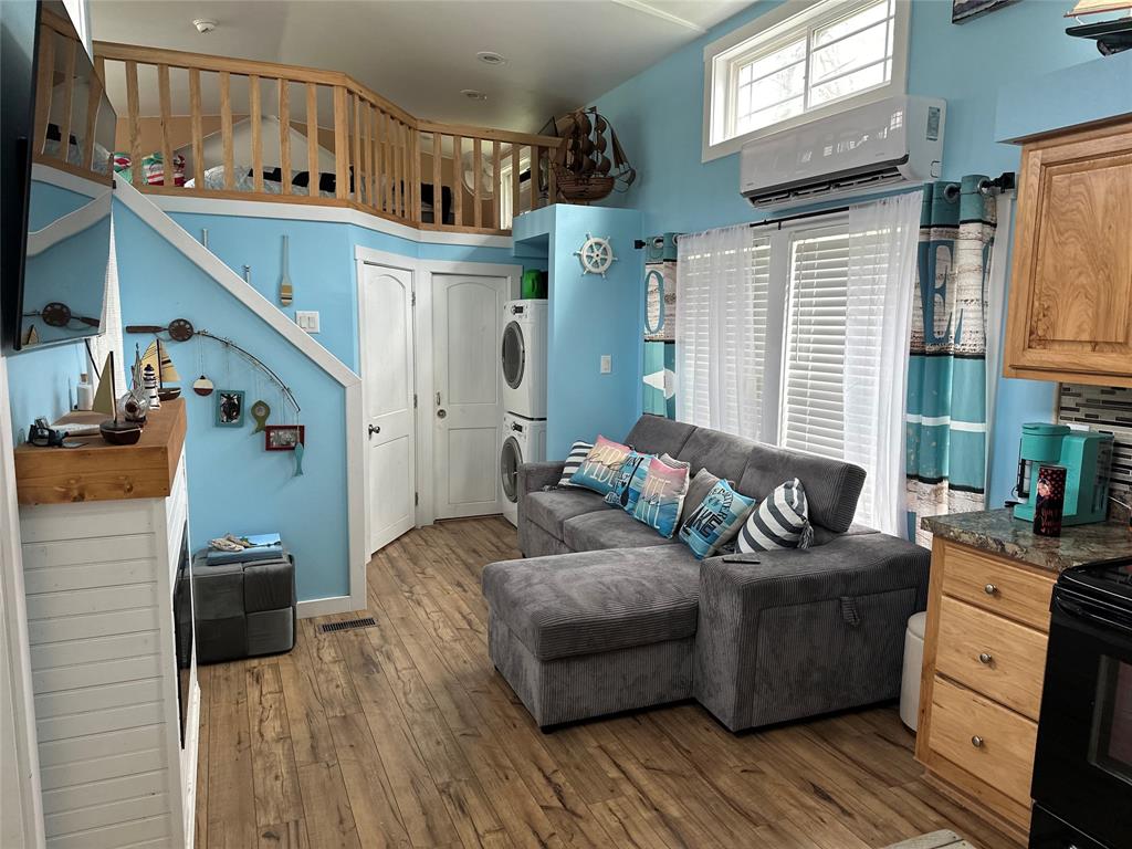 664 Jensen Drive, Cleveland, Texas image 15