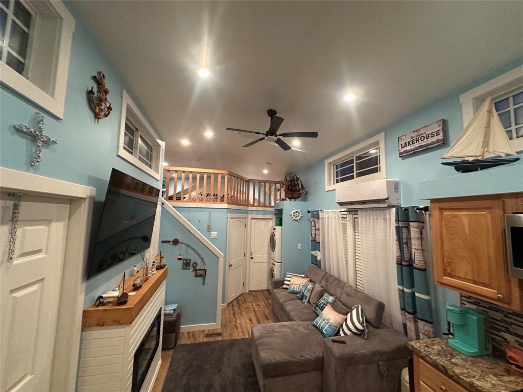 664 Jensen Drive, Cleveland, Texas image 13