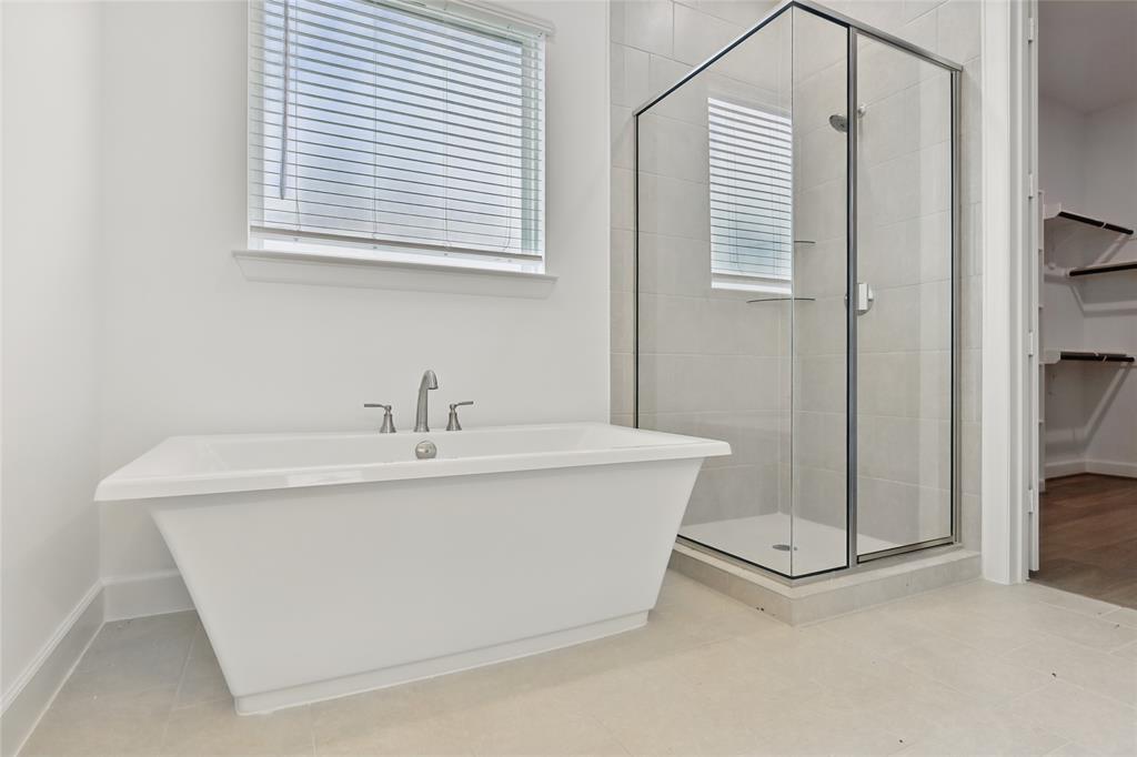 2516 S Grand Avenue, Pearland, Texas image 18