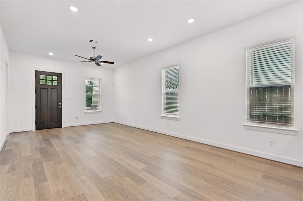 property-search 4 2516 S Grand Avenue