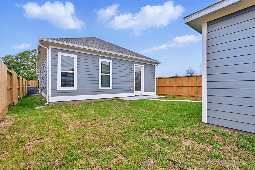 2516 S Grand Avenue, Pearland, Texas image 27