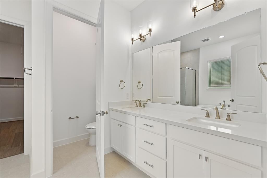 2516 S Grand Avenue, Pearland, Texas image 17
