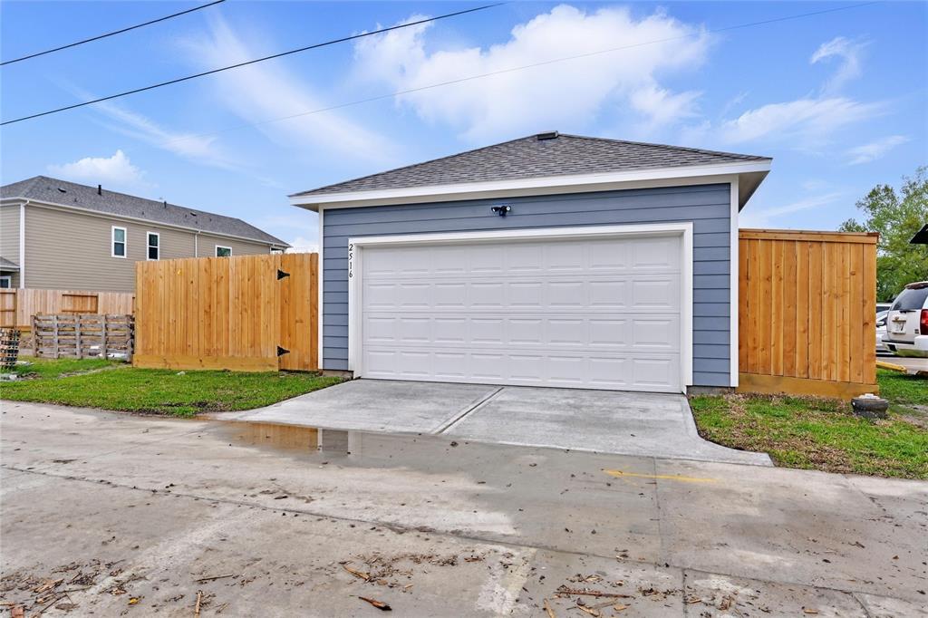 2516 S Grand Avenue, Pearland, Texas image 30