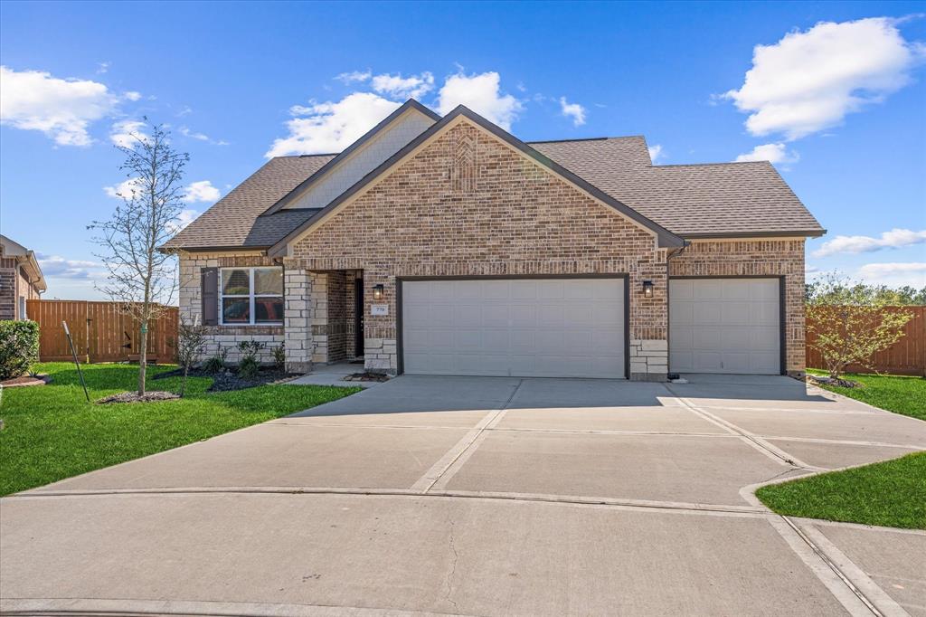 770 Dogberry Court, Conroe, Texas image 2