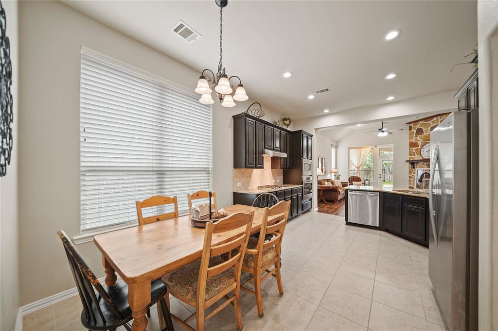 21023 Barrett Woods Drive, Richmond, Texas image 8