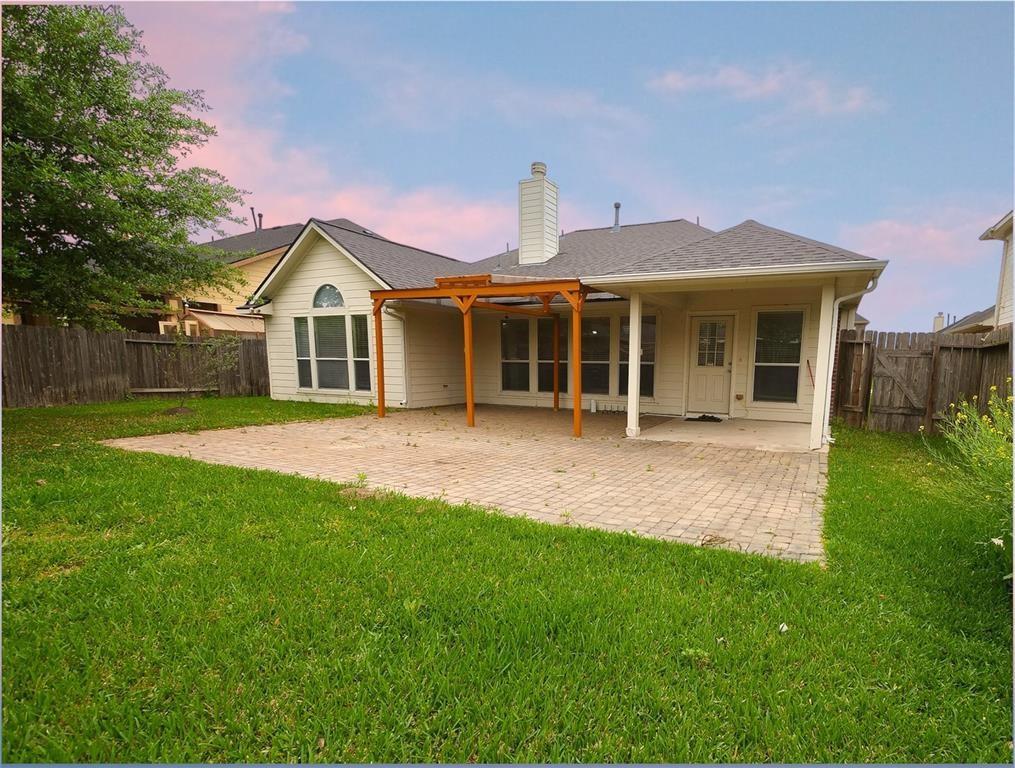 7314 Still Haven Drive, Richmond, Texas image 18