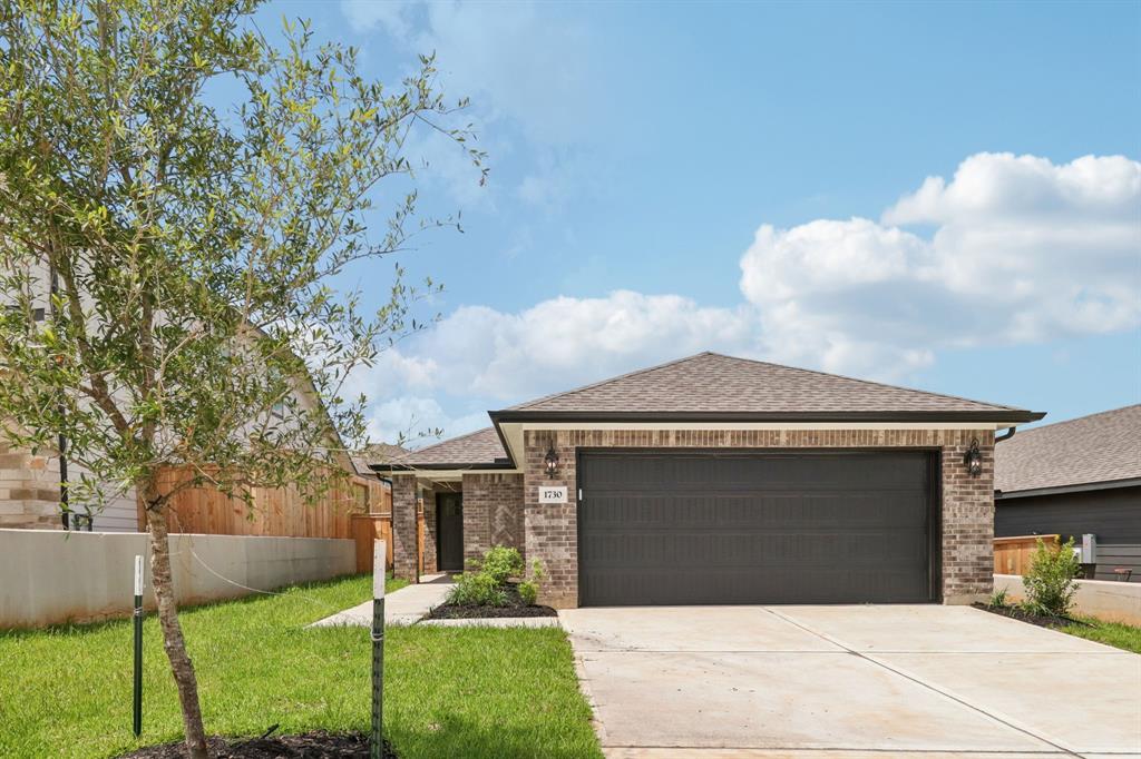 1730 Cayden Oak Lane