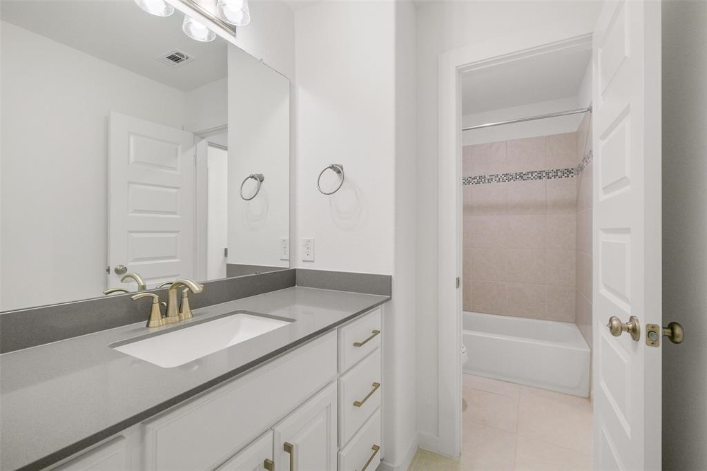 7131 Button Bush Way, Katy, Texas image 38