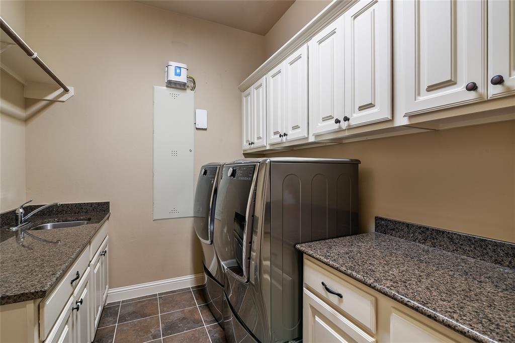 10 Ivy Castle Court, The Woodlands, Texas image 38