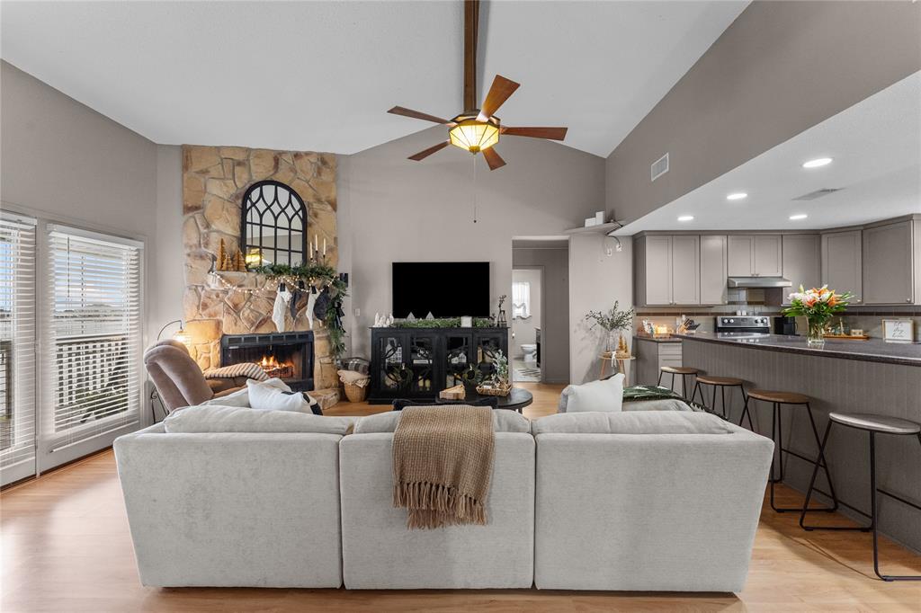1502 103rd Street, Galveston, Texas image 6