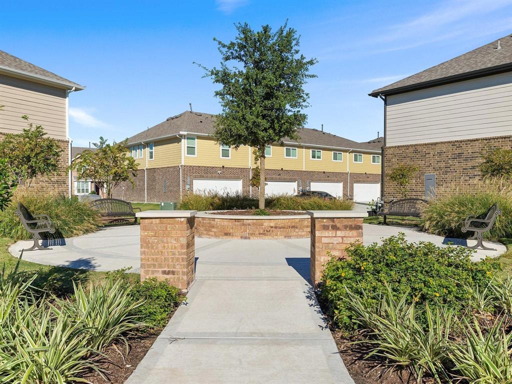 12719 Beatrice Terrace Drive, Humble, Texas image 27