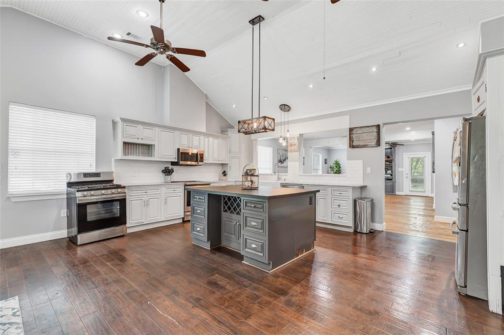 361 County Road 4873, Dayton, Texas image 12