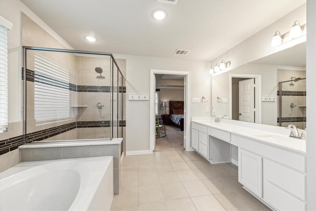 7110 Poppyseed Trail, Spring, Texas image 15
