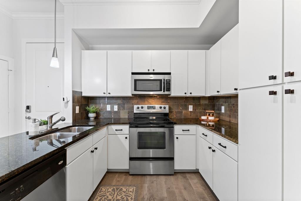 300 St Joseph Parkway #319, Houston, Texas image 6
