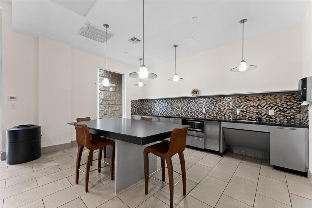 300 St Joseph Parkway #319, Houston, Texas image 20