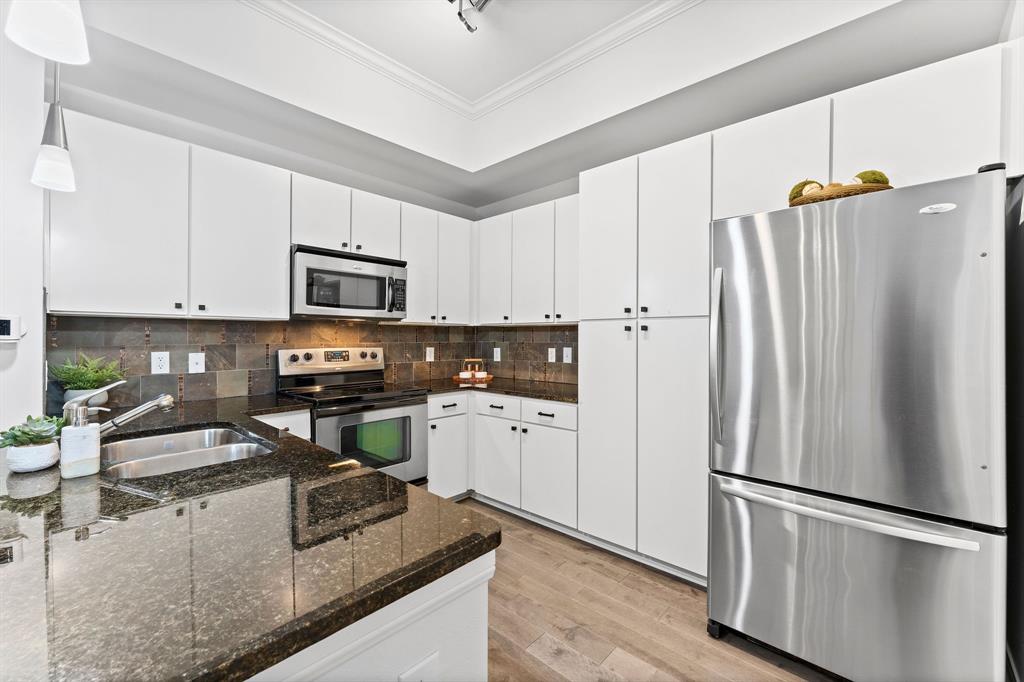 300 St Joseph Parkway #319, Houston, Texas image 4