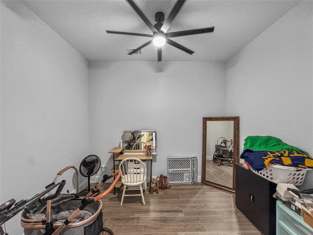 518 S 4th Street, La Porte, Texas image 7