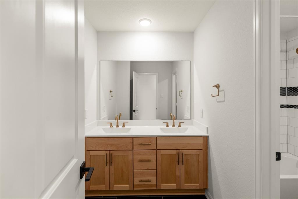 1319 Pleasant Springs Court, Montgomery, Texas image 27