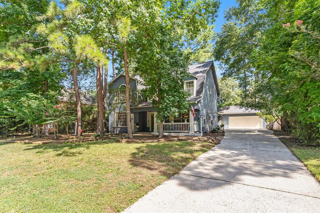 143 N Mill Trace Drive, The Woodlands, Texas image 2