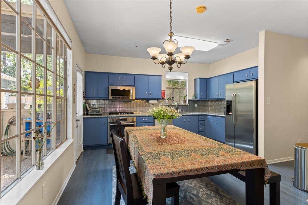 143 N Mill Trace Drive, The Woodlands, Texas image 18