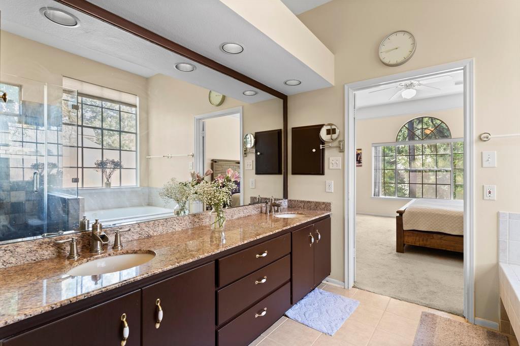 143 N Mill Trace Drive, The Woodlands, Texas image 32