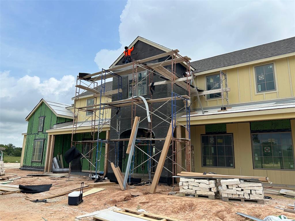 5655 Brazos Bow Way