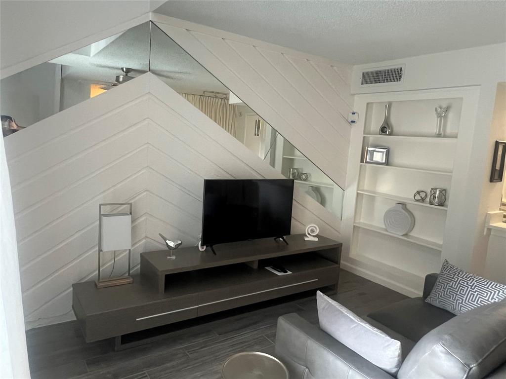 2800 Jeanetta Street #2104, Houston, Texas image 21