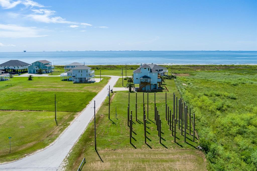 817 Sendero Drive, Port Bolivar, Texas image 3