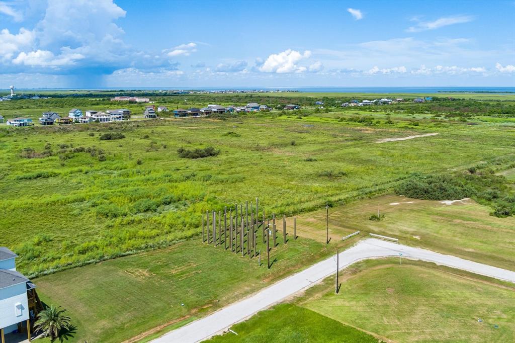 817 Sendero Drive, Port Bolivar, Texas image 8