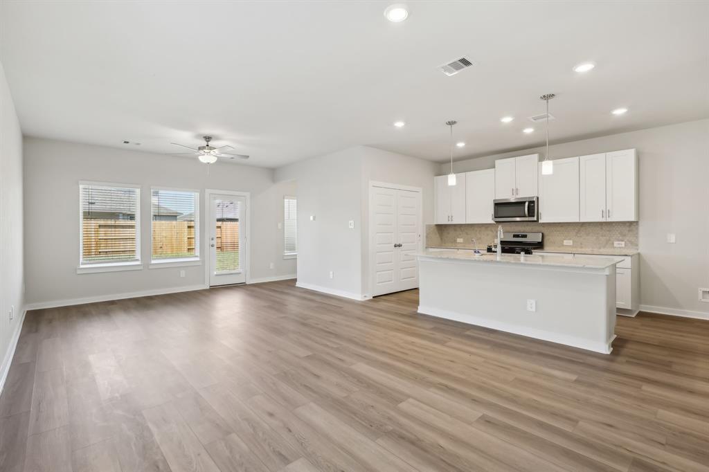14311 Azalea Tree Drive, Magnolia, Texas image 2