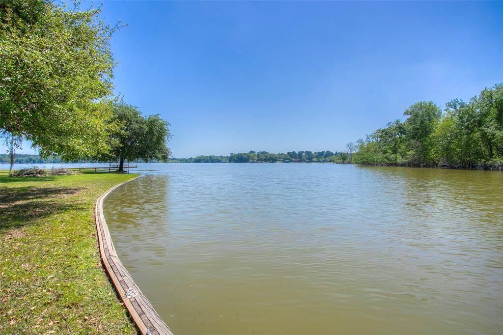 48 Lake View Drive, Huntsville, Texas image 7