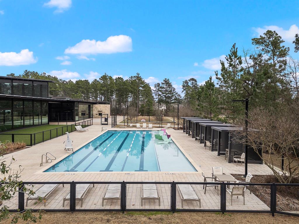 219 Garden Rose Trail, Conroe, Texas image 30