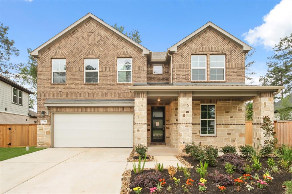 219 Garden Rose Trail, Conroe, Texas image 1