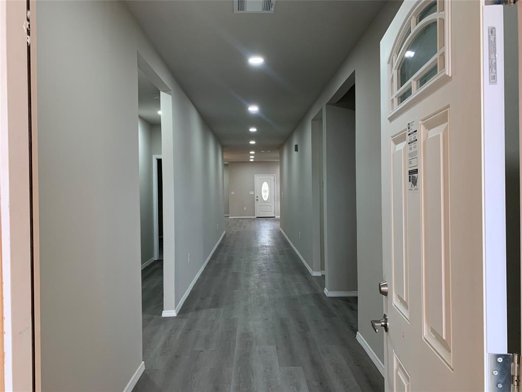 247 Road 5102 #L, Cleveland, Texas image 3