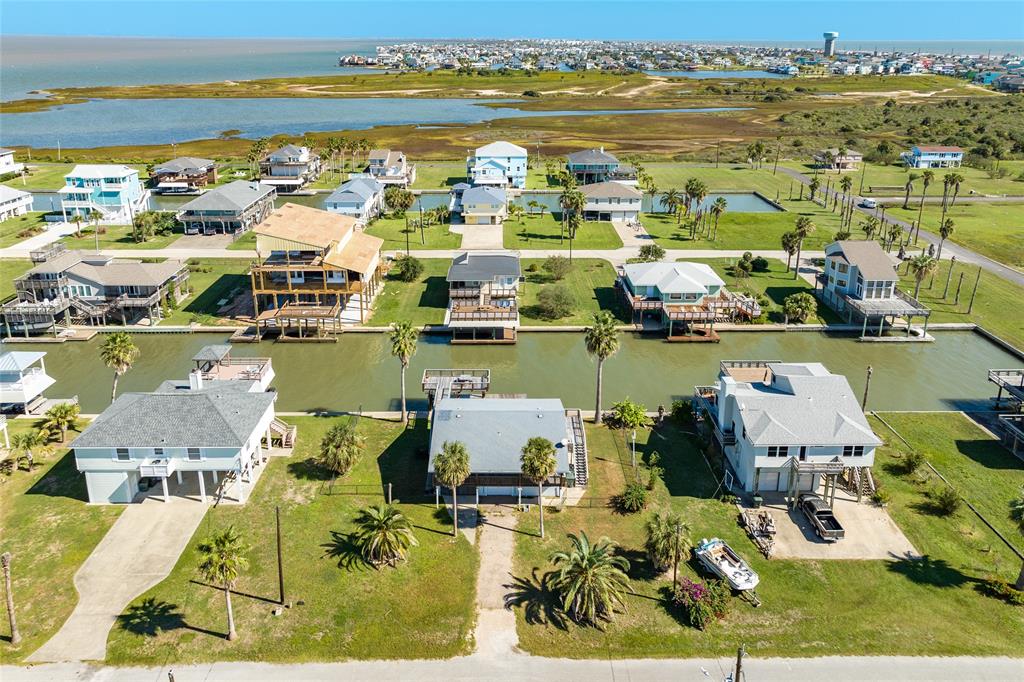 3814 Tradewinds Drive, Galveston, Texas image 3