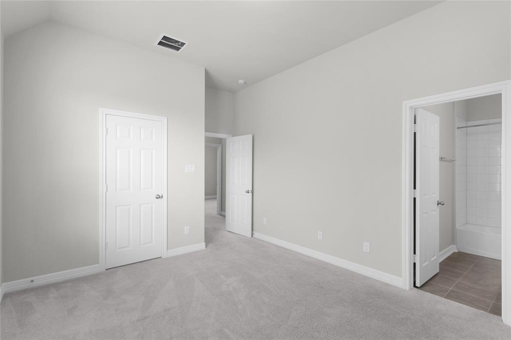 6026 Lake Bridge Lane, Manvel, Texas image 36