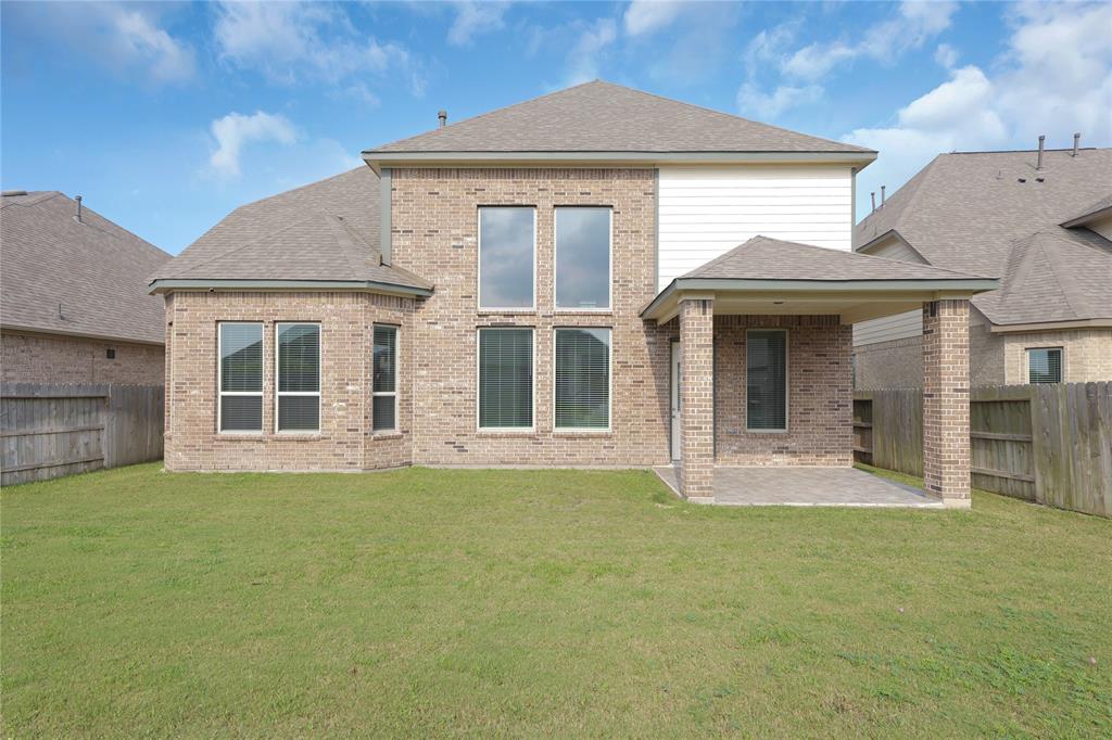 6026 Lake Bridge Lane, Manvel, Texas image 45