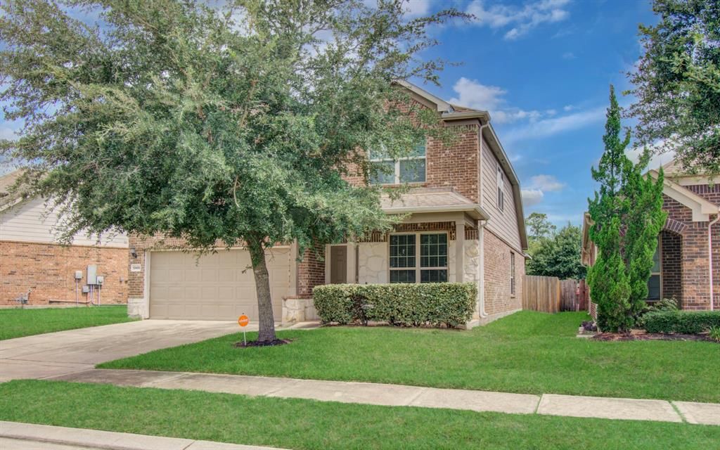 Photo of 13409 Clayton Lake Lane, Houston, TX 77044 (MLS # 57332269)