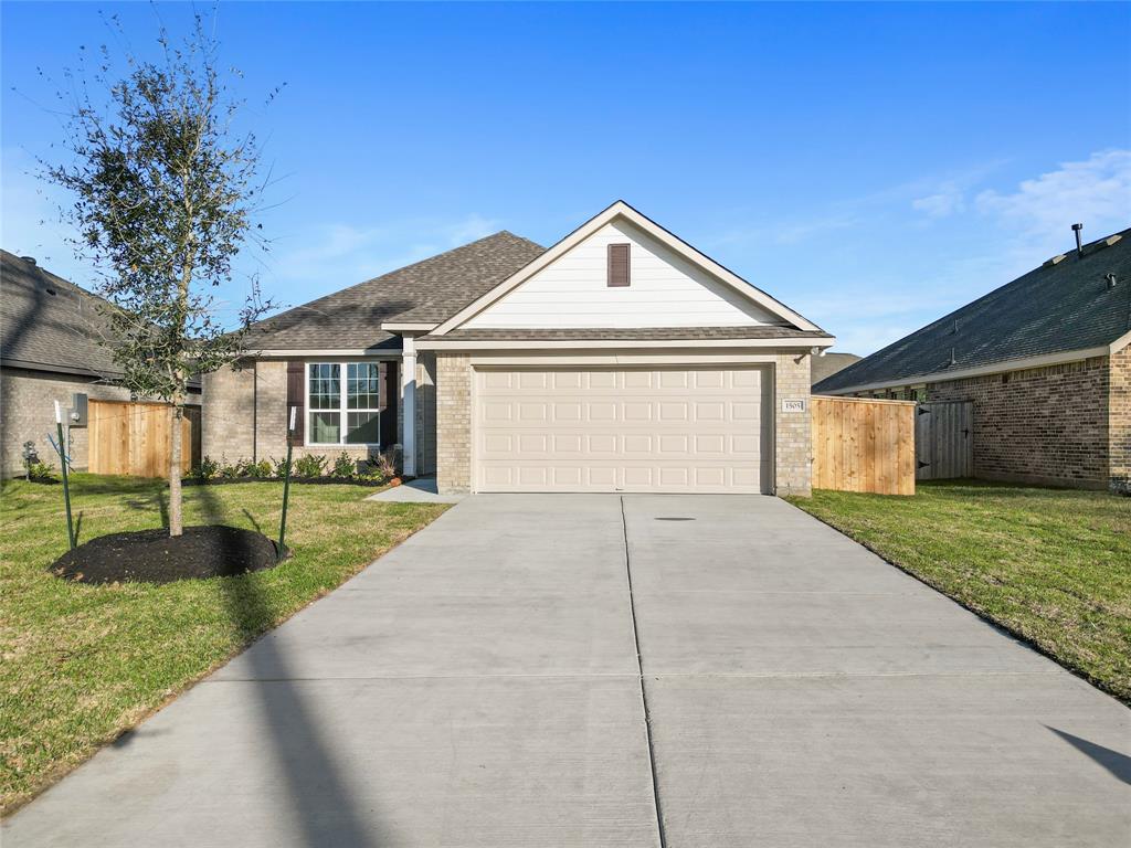 1505 Mirador Drive, Conroe, Texas image 1