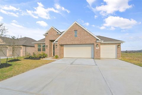 1545 Apache Heights Dayton TX 77535