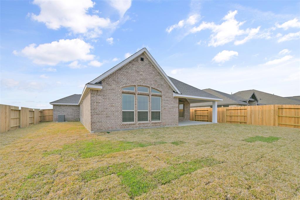 1545 Apache Heights, Dayton, Texas image 33