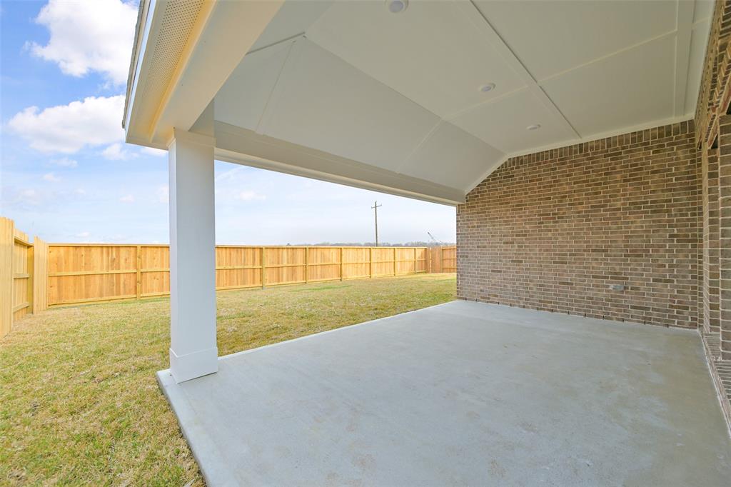 1545 Apache Heights, Dayton, Texas image 31