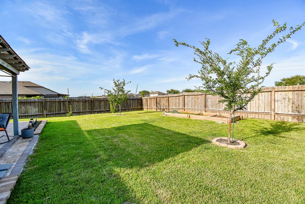 7303 Barrington Ridge Lane, Richmond, Texas image 25