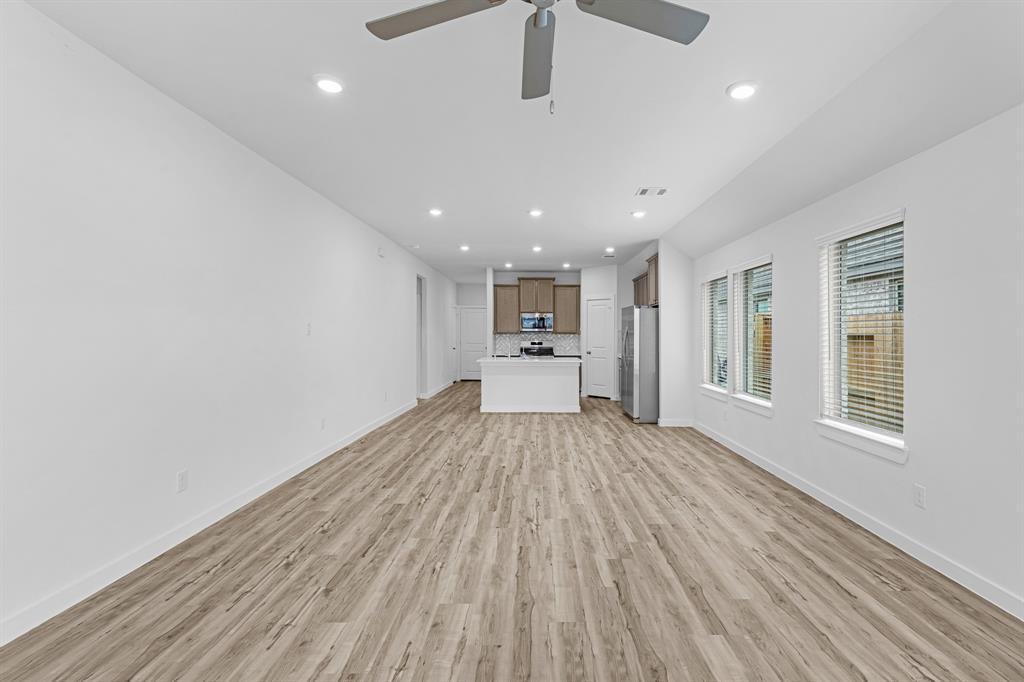 21513 Witham Promenade Lane, Magnolia, Texas image 4