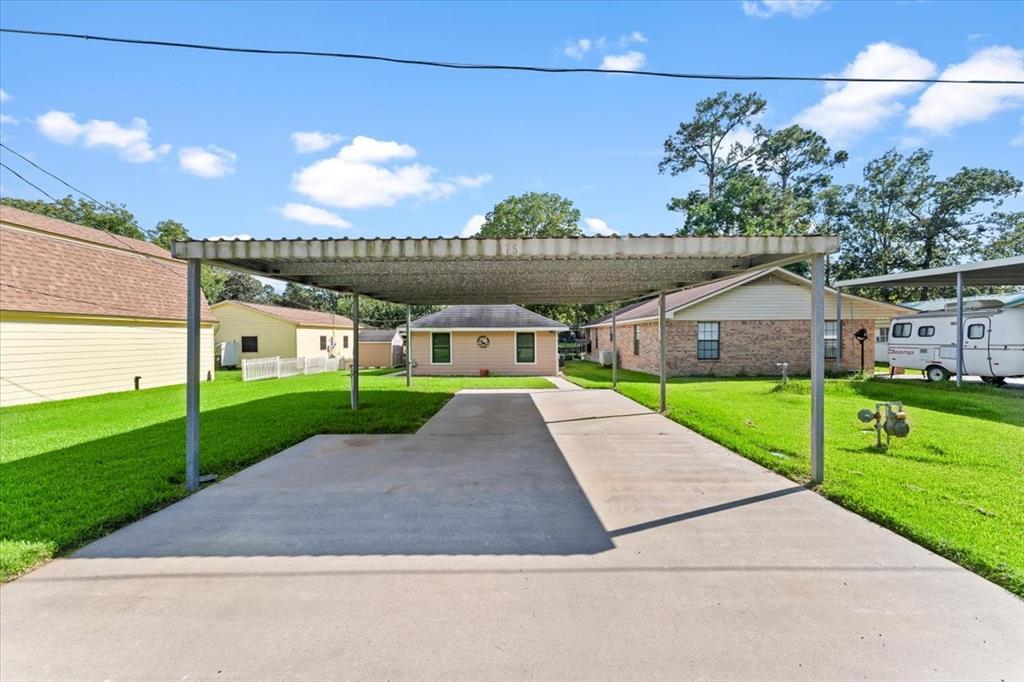 175 S Circle Drive, Livingston, Texas image 3